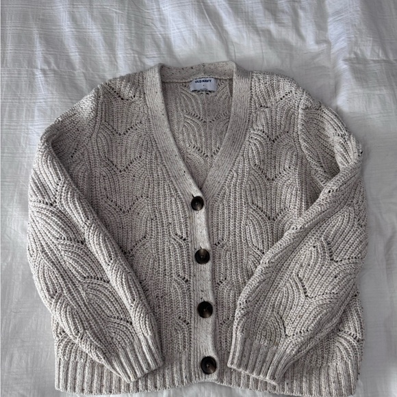 Old Navy Sweaters - Old Navy Neutral Cream Cable Knit Button-Front Cardigan